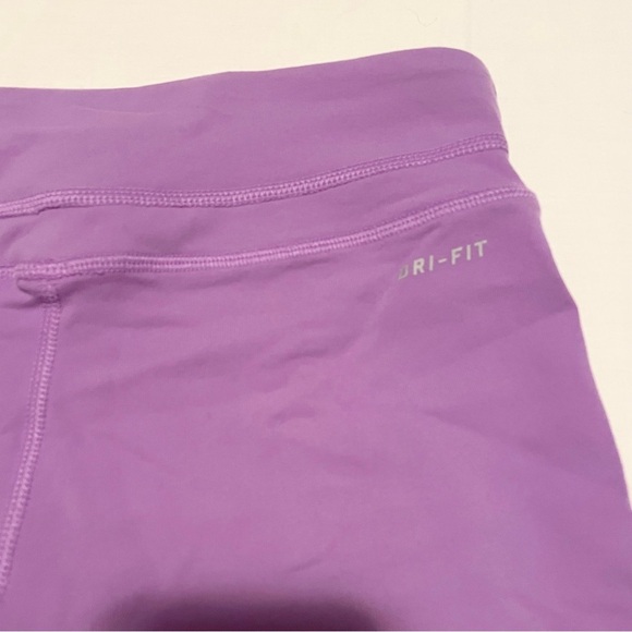 Nike Dri Fit Capri Leggings Womens Size Medium - Picture 10 of 14